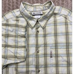 Columbia Mens XXL Yellow Plaid Short Sleeve Casual‎ Shirt